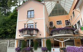 Apartma La Provence
